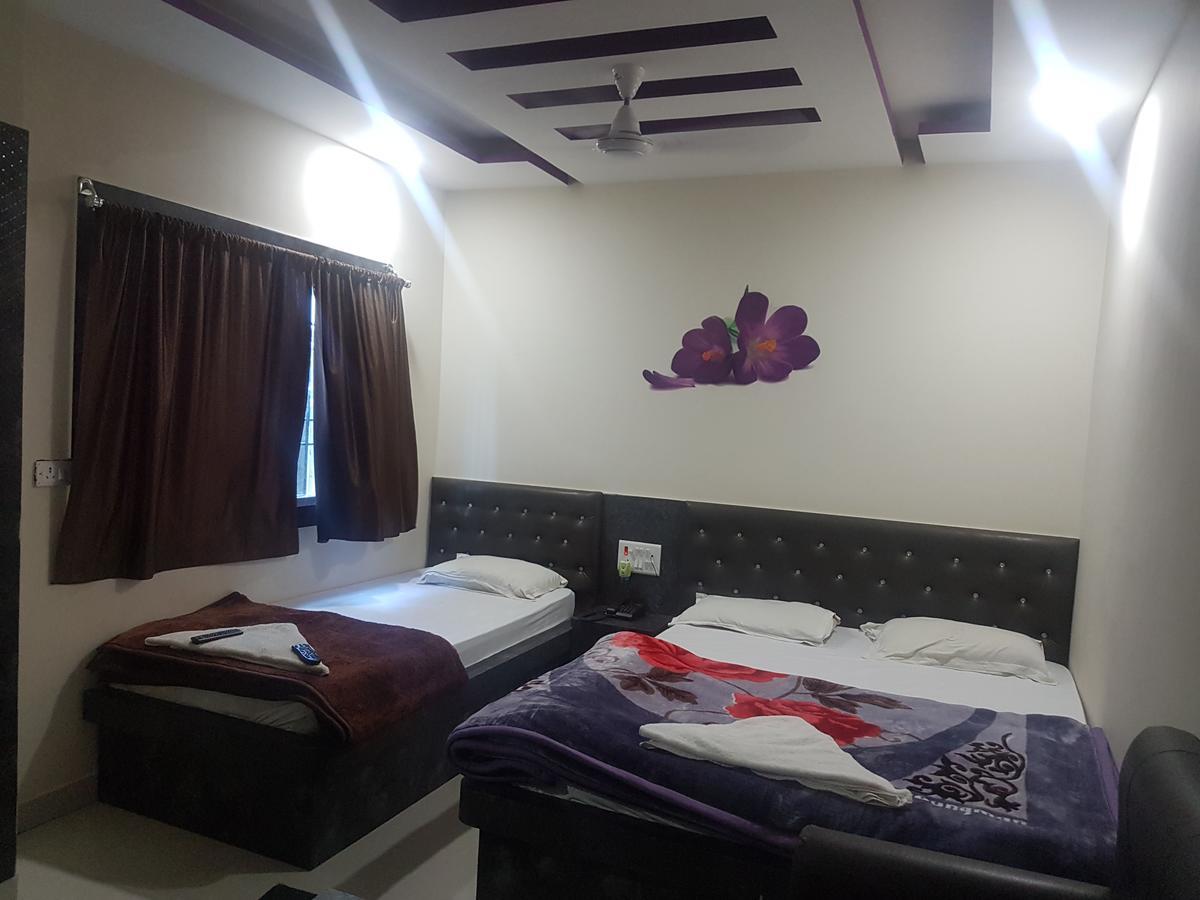 Hotel Grand Palace Gaya Luaran gambar