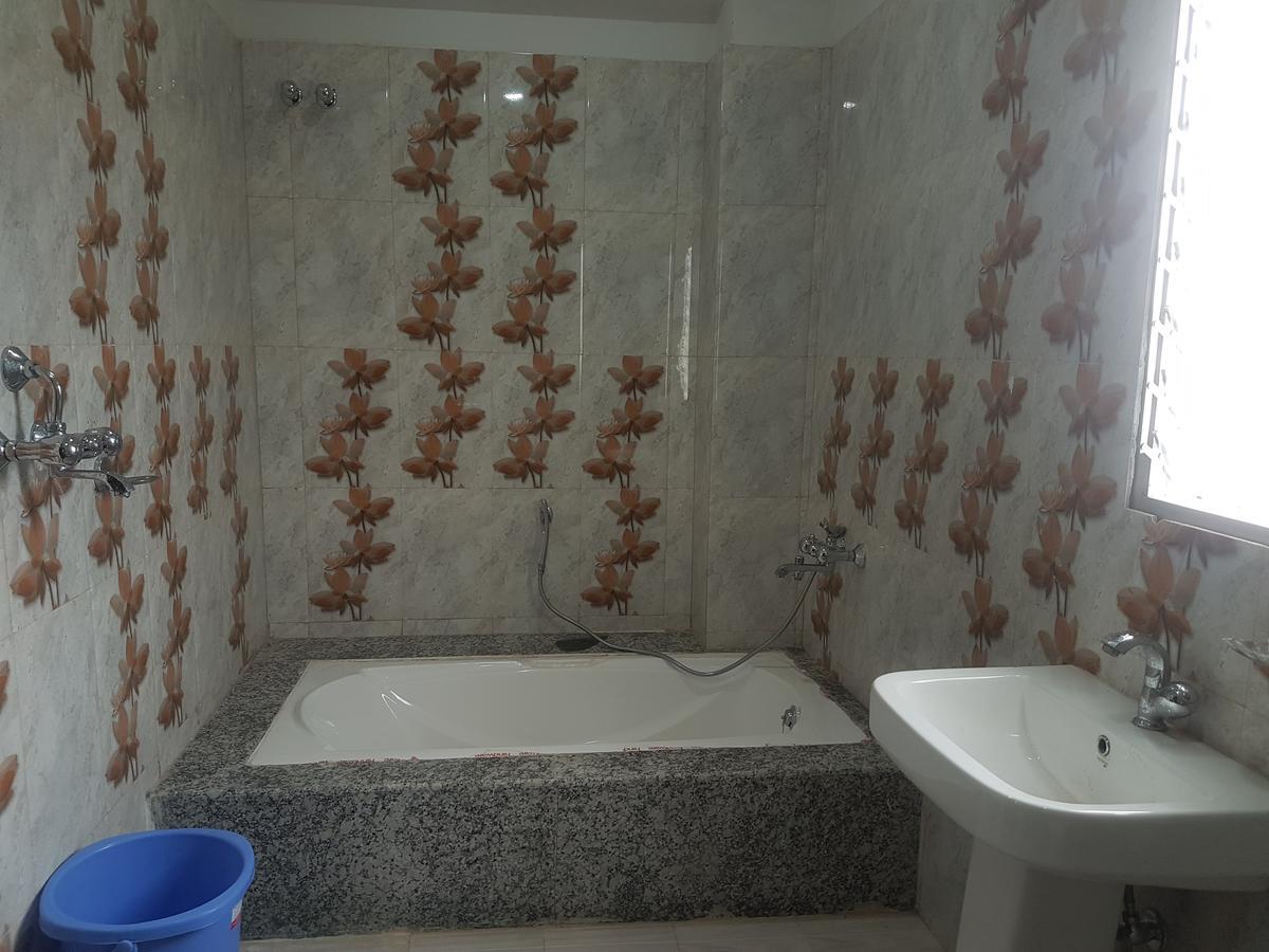 Hotel Grand Palace Gaya Luaran gambar