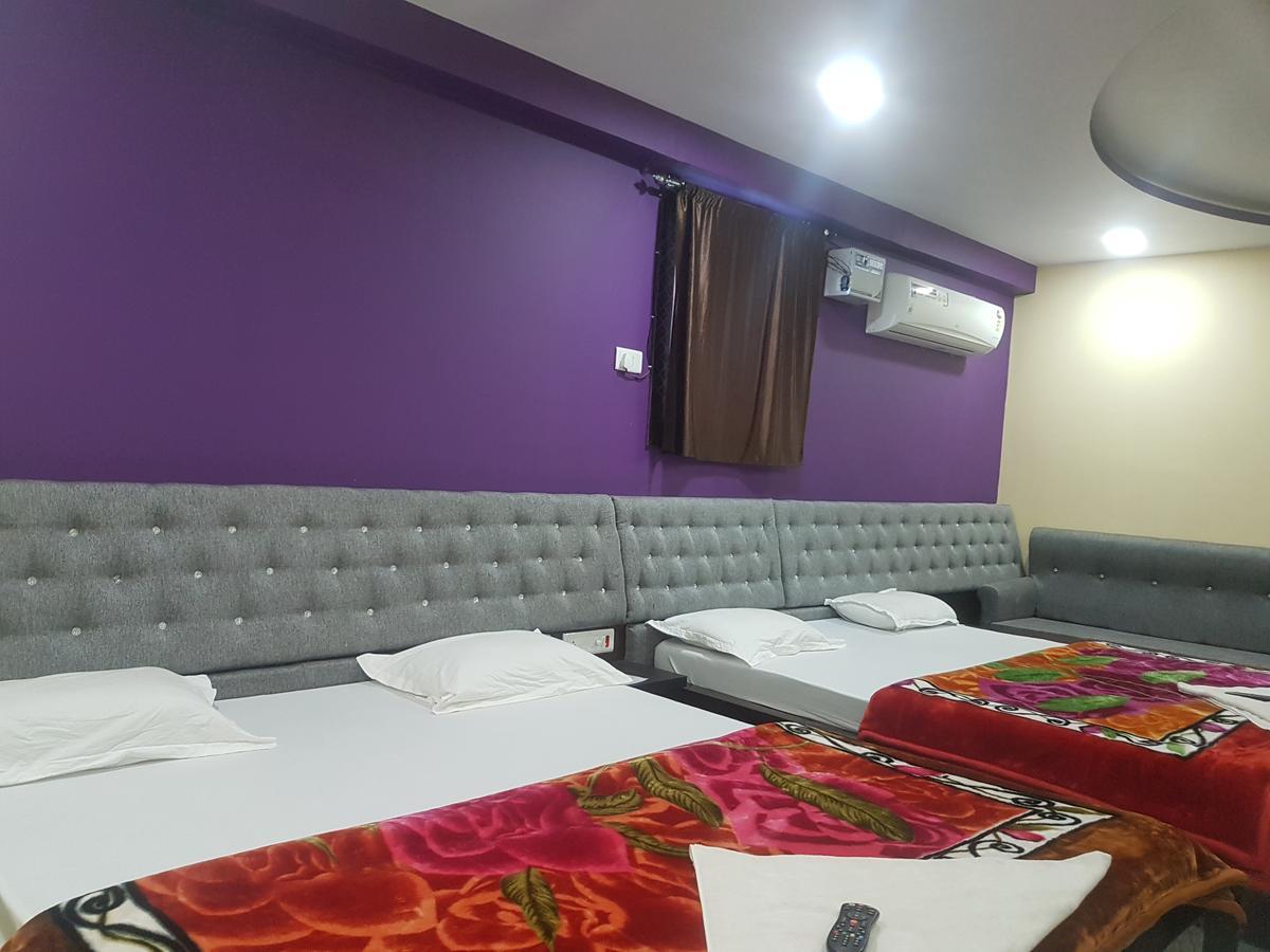 Hotel Grand Palace Gaya Luaran gambar