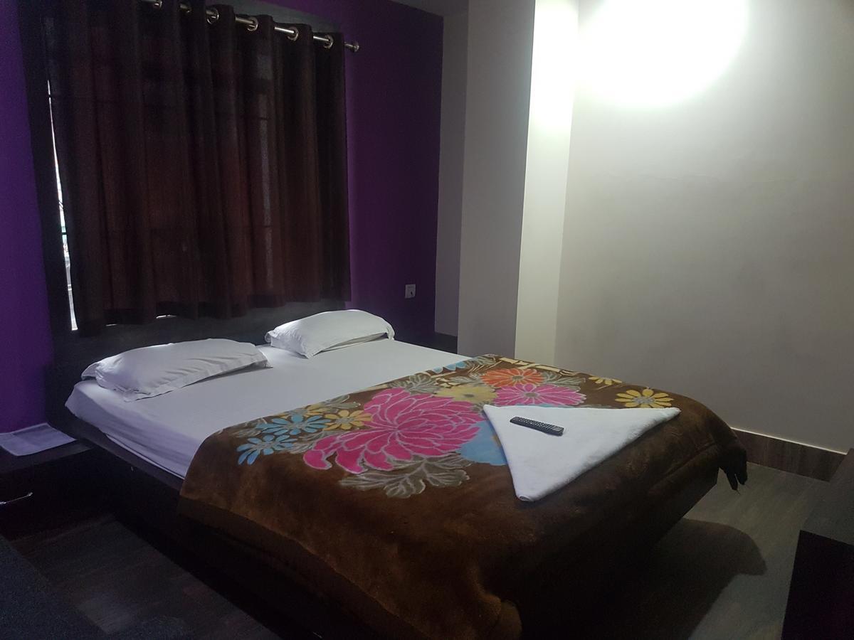 Hotel Grand Palace Gaya Luaran gambar